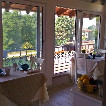 La Terrazza Sul Naviglio B&B Bernate Ticino Bagian luar foto